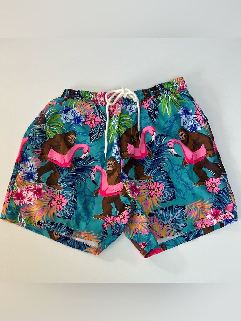 Manfinity Men’s Bigfoot Flamingo Tropical Swim Trunks Size Medium Blue Pink